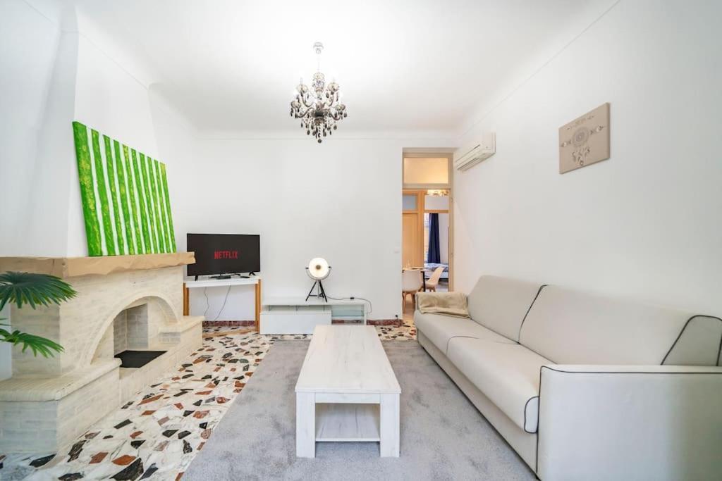 Apartment Monte Carlo Monaco Border, Hypercenter, Familly Friendly Beausoleil