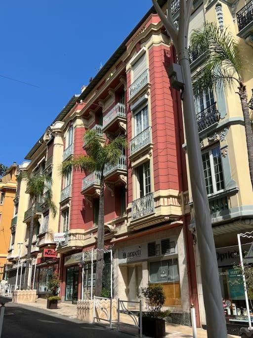 Monte Carlo Monaco Border, Hypercenter, Familly Friendly Apartment *