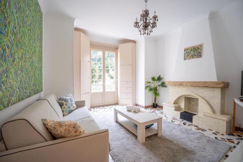 Monte Carlo Monaco Border, Hypercenter, Familly Friendly Appartement *
